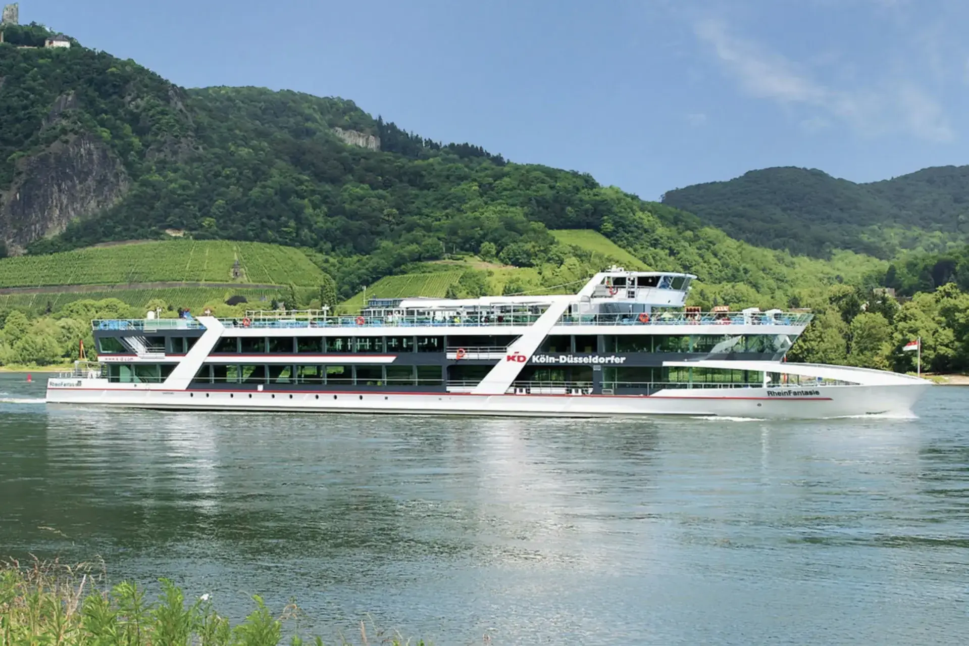 KD Rhein Koenigswinter Drachenfels