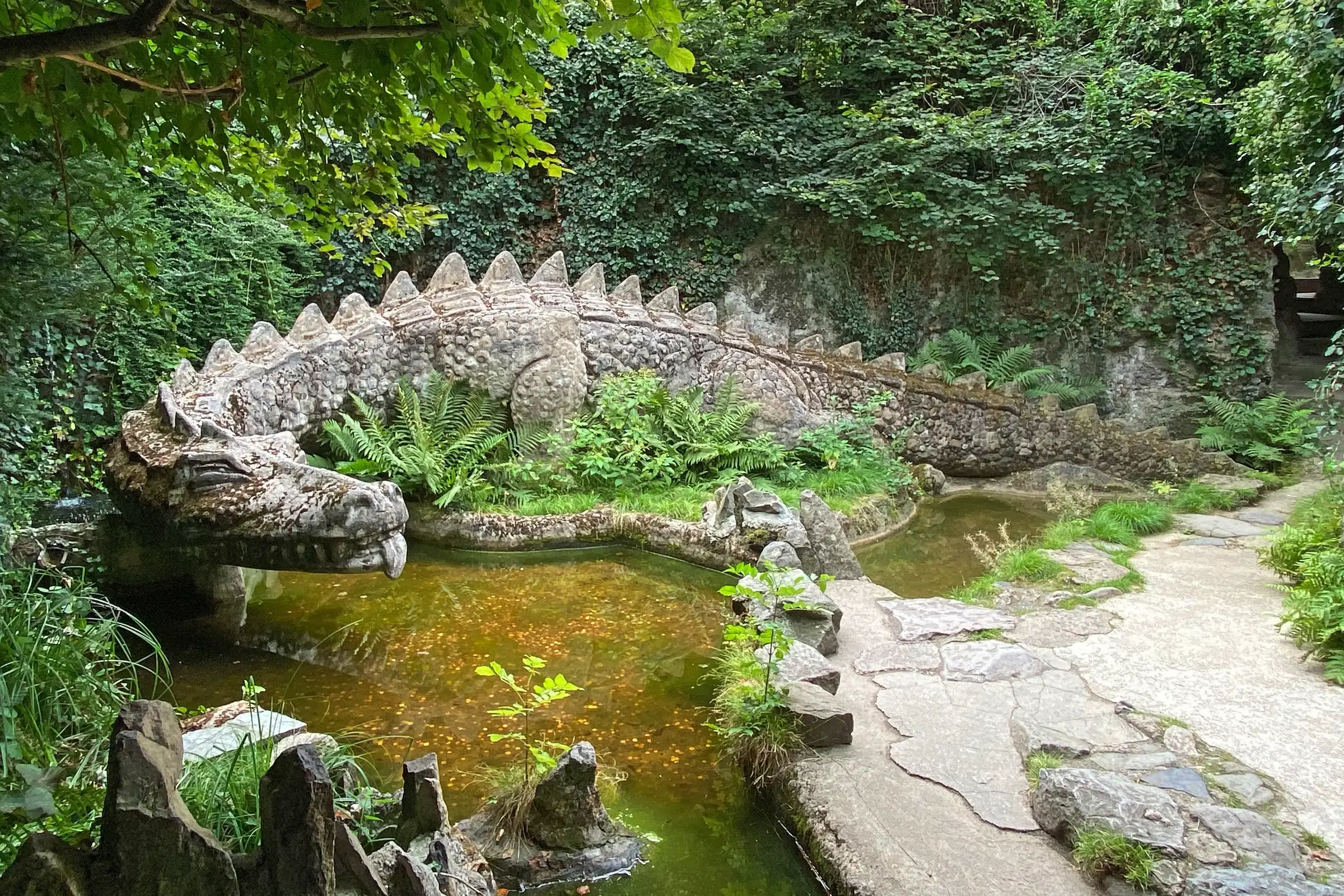 Drachenwelt Koenigswinter Drache Skulptur